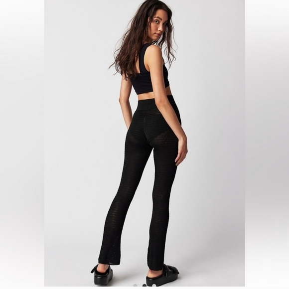 NWT Free People Rosella Swit  Slim Flair Pants Black - Picture 8 of 8